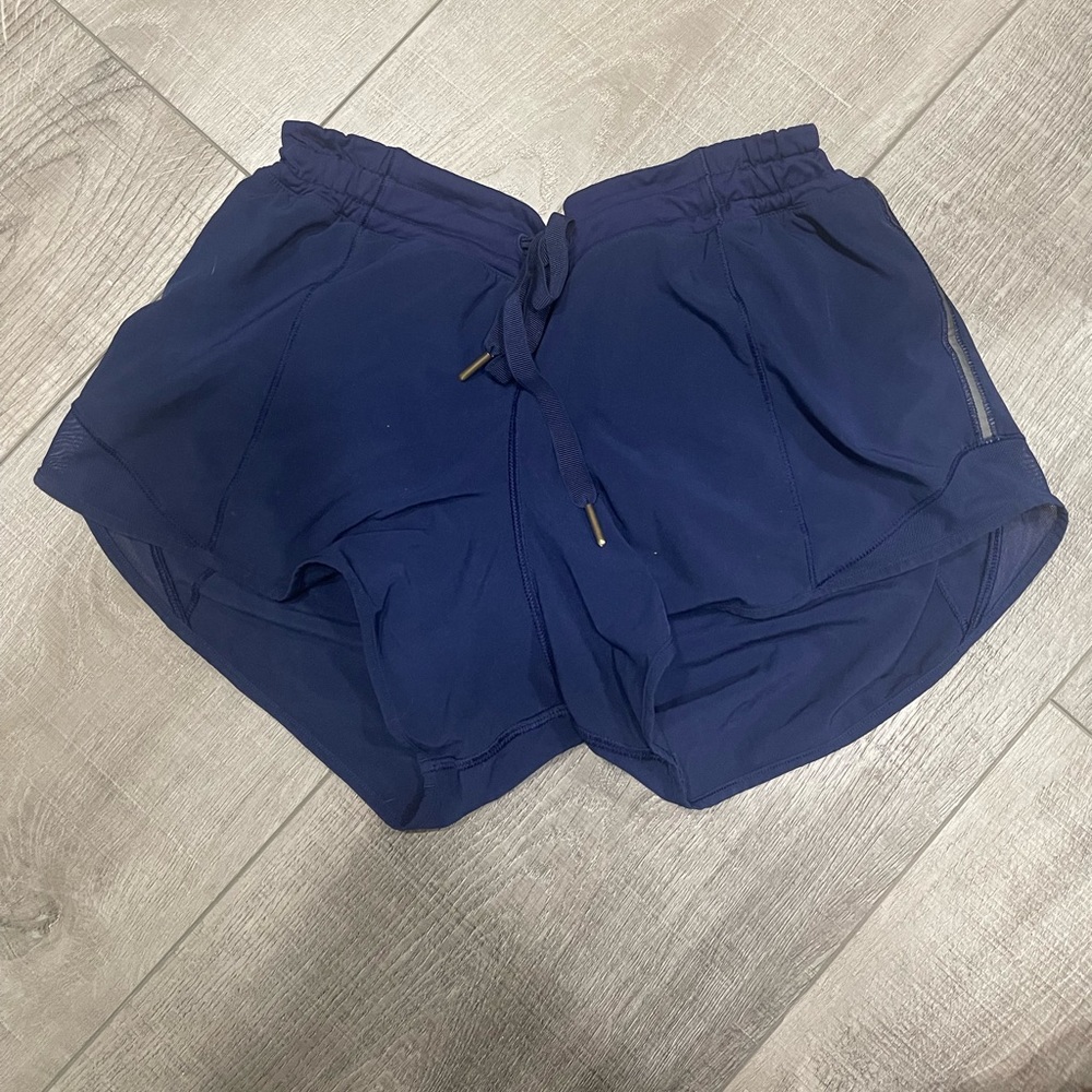 Navy Lululemon Hotty Hots 4”